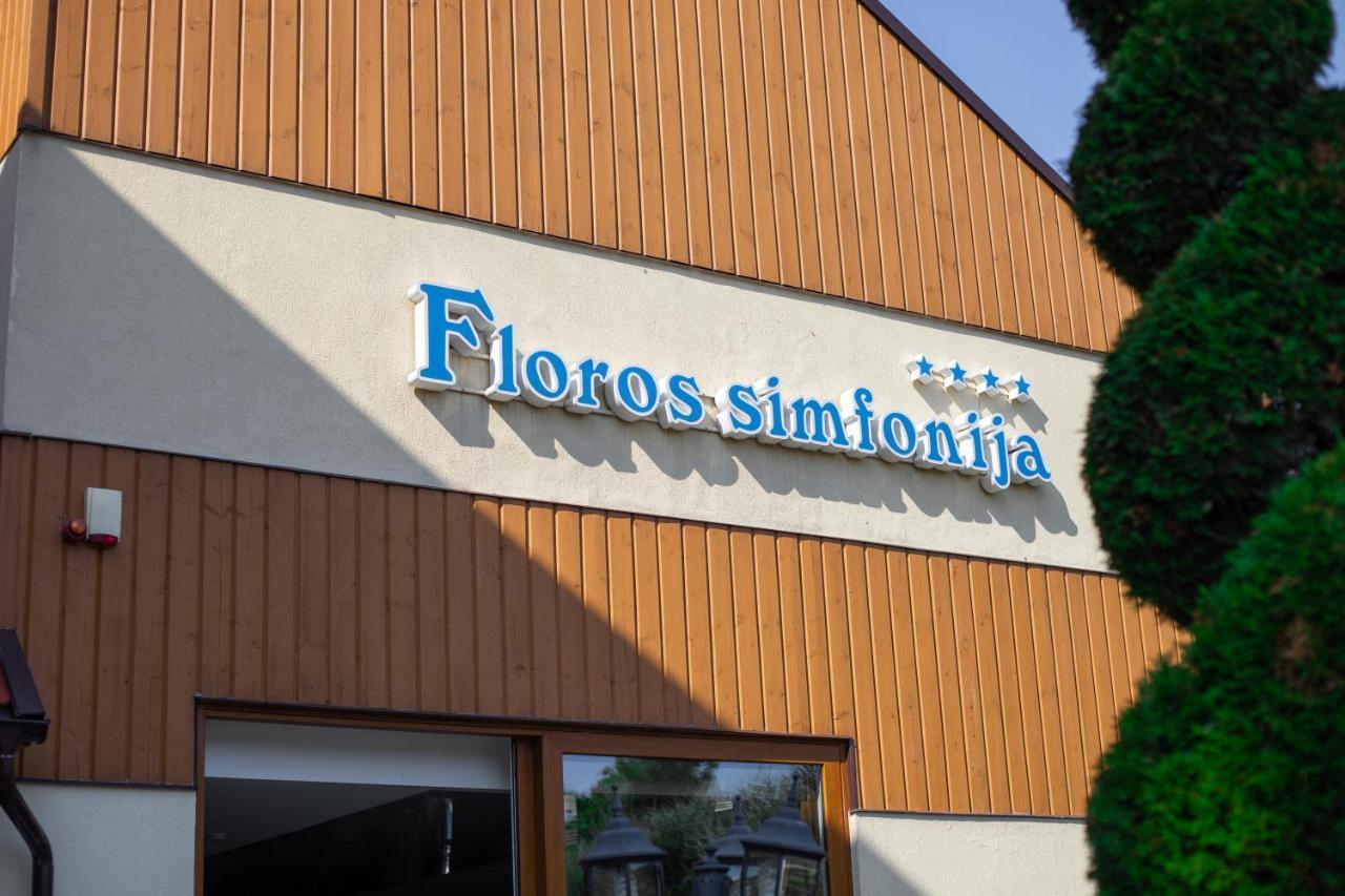 Floros Simfonija Otel Šventoji Dış mekan fotoğraf