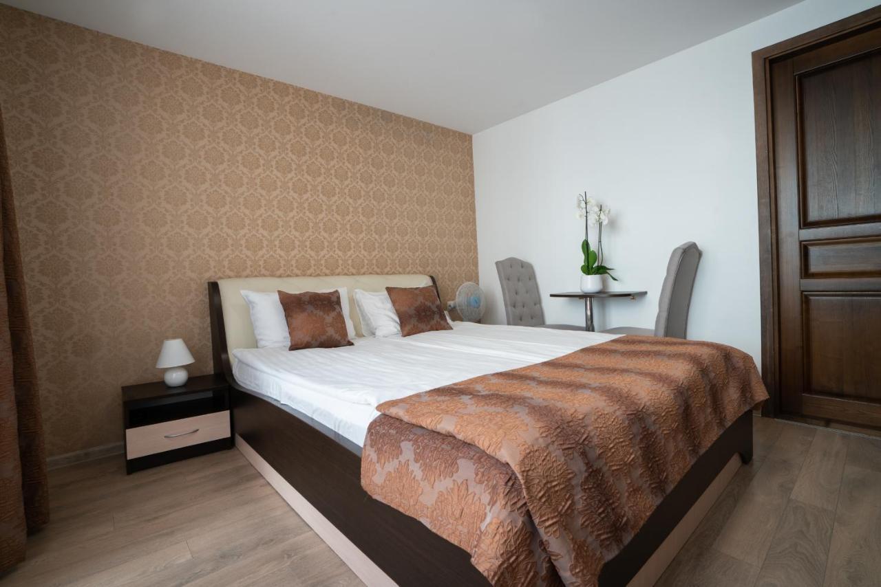 Floros Simfonija Otel Šventoji Dış mekan fotoğraf