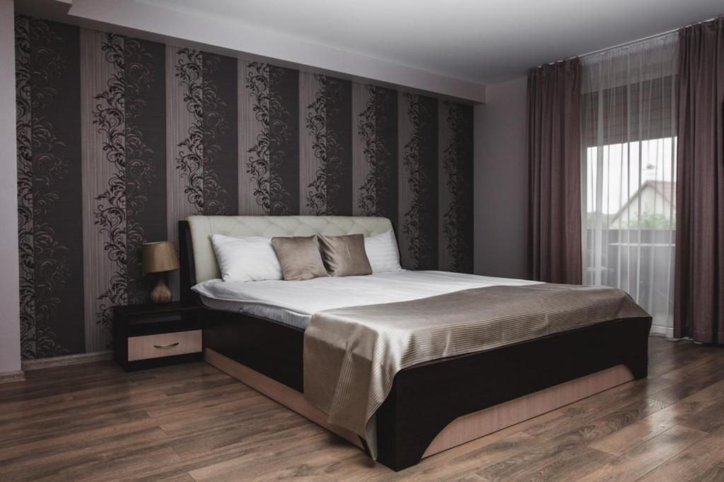 Floros Simfonija Otel Šventoji Dış mekan fotoğraf